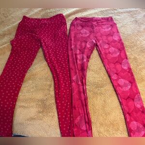 Lot of 2 lularoe leggings O/s